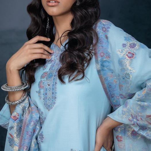 Kashmiri Bridal Shalwar Kameez with Dupatta